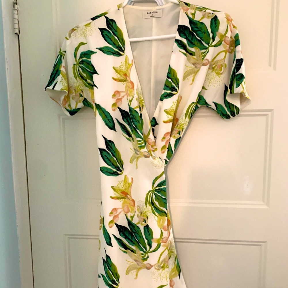 ARITZIA- wrap dress